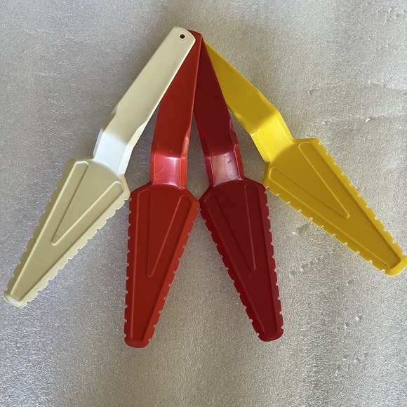 Vintage Tupperware Cut N Serve Pie Cake Servers Lot Of 4 - Picture 1 of 5